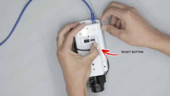 Axis P1365 MK II Reset Button Axis P1365 MK II Reset Button